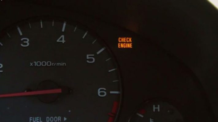 Đèn cảnh báo check engine