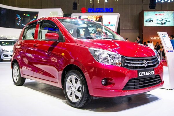Xe suzuki celerio đỏ