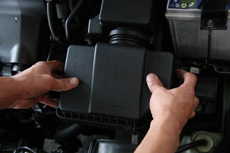 Hộp lọc gió sơ cấp Suzuki Hộp lọc gió sơ cấp Suzuki