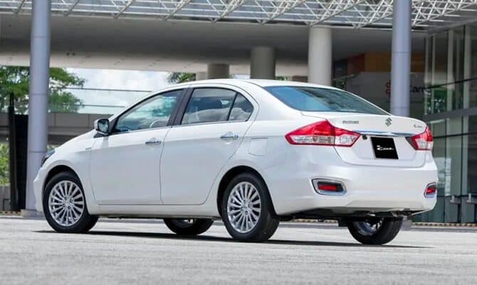 Thay thế cánh cửa ô tô Suzuki Ciaz ở đâu để không bị "hớ" giá?